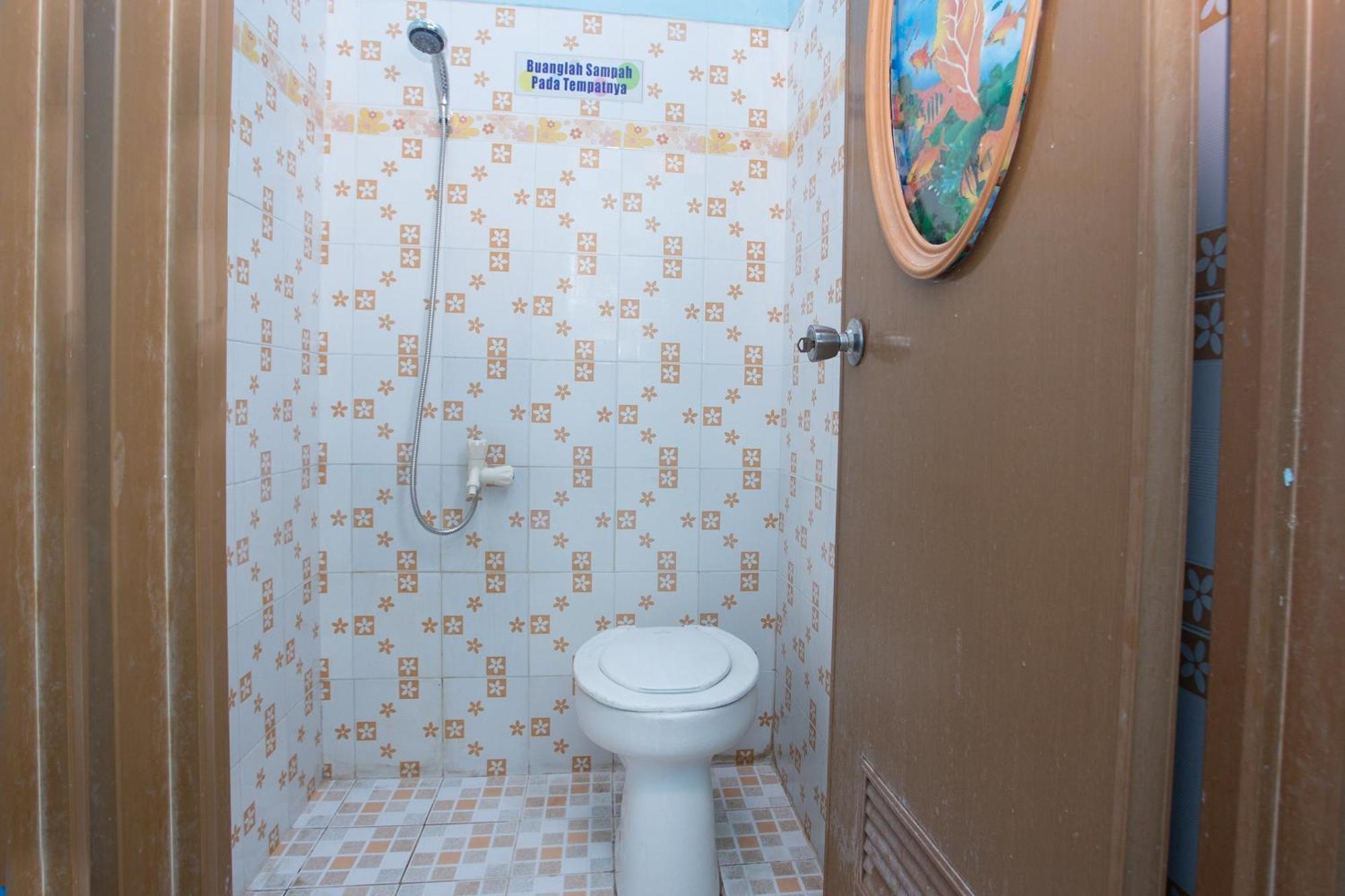 Spot On 2871 Hotel Budi Purwokerto Eksteriør billede